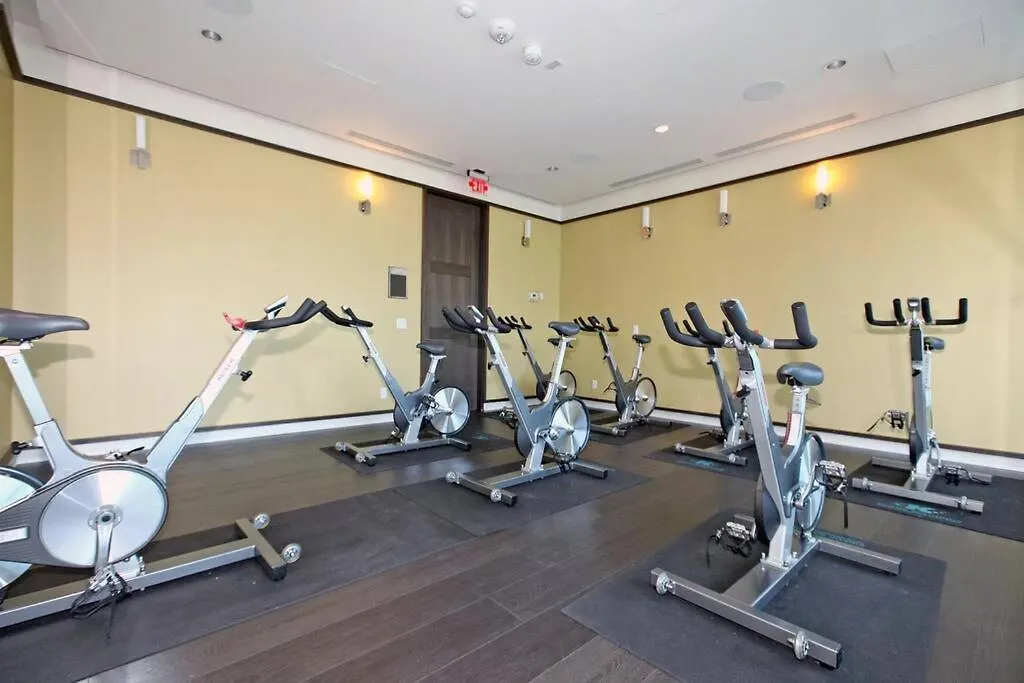 Planurstay - 2Br & 2Bth 300 Front Street West トロント 0*,  カナダ